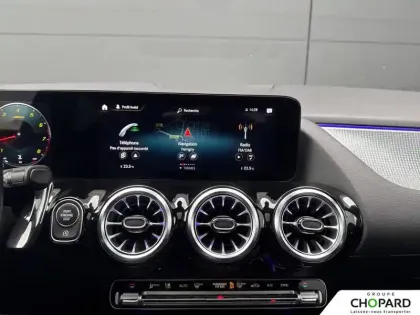 Photo 13 Mercedes GLA  200 7G-DCT