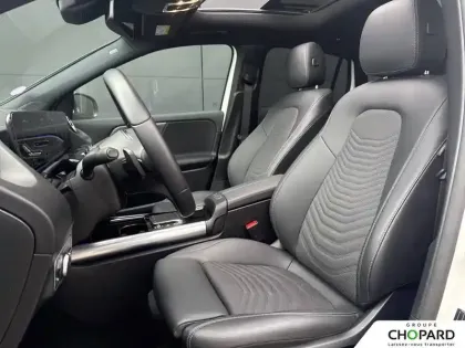 Photo 10 Mercedes GLA  200 7G-DCT