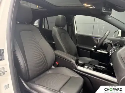 Photo 12 Mercedes GLA  200 7G-DCT