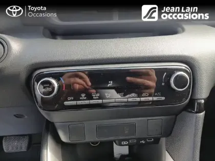 Photo 13 Toyota Yaris  Hybride 116h