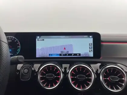 Photo 20 Mercedes CLA  Shooting Brake 250 e 8G-DCT