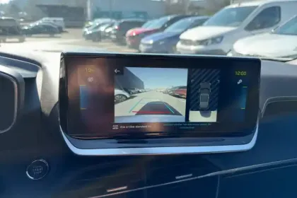 Photo 26 Peugeot 2008 Gén. II Ph1 NG GT 5