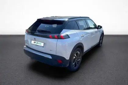 Photo 5 Peugeot 2008 Gén. II Ph1 NG GT 5