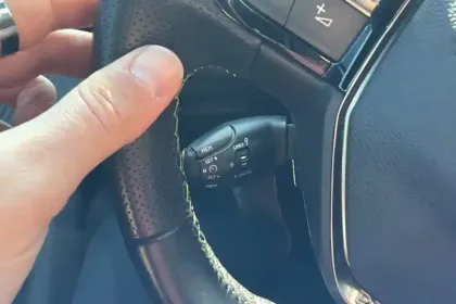 Photo 18 Peugeot 2008 Gén. II Ph1 NG GT 5