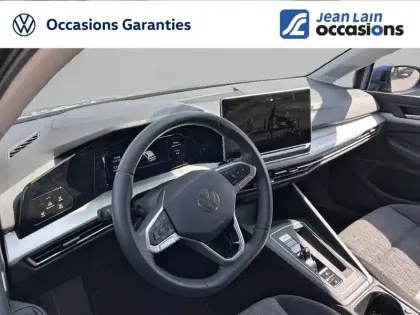 Photo 54 Volkswagen Golf  1.5 eHybrid 204 DSG6