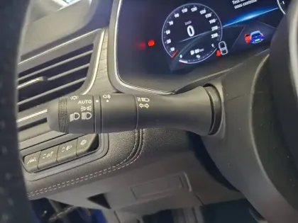 Photo 32 Renault Captur  mild hybrid 160 EDC