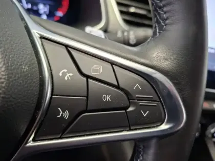 Photo 39 Renault Captur  mild hybrid 160 EDC