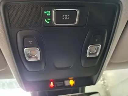 Photo 38 Renault Captur  mild hybrid 160 EDC