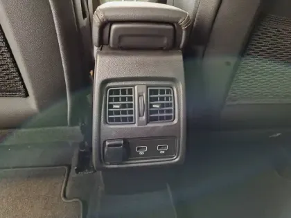 Photo 26 Renault Captur  mild hybrid 160 EDC