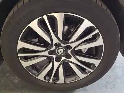 Photo 13 Renault Captur  mild hybrid 160 EDC