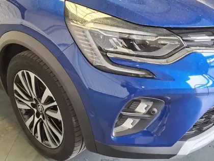 Photo 12 Renault Captur  mild hybrid 160 EDC