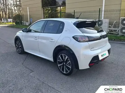 Photo 34 Peugeot 208  PureTech 100 S&S EAT8