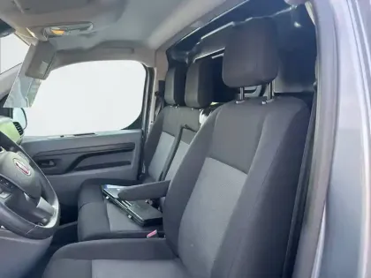 Photo 10 Fiat Scudo  FOURGON 1.5 MULTIJET 120 STANDARD