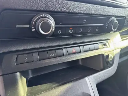 Photo 17 Fiat Scudo  FOURGON 1.5 MULTIJET 120 STANDARD