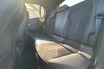 Photo 10 Peugeot 208 Gén. II Ph1 NG GT Pack 5