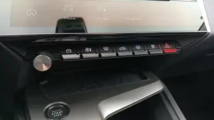 Photo 49 Peugeot 308  SW BlueHDi 130ch S&S EAT8