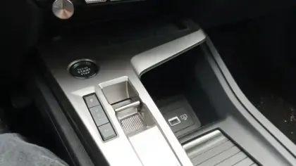 Photo 45 Peugeot 308  SW BlueHDi 130ch S&S EAT8