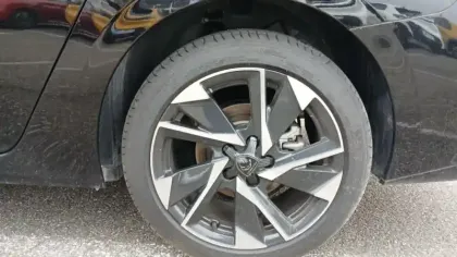 Photo 11 Peugeot 308 Gén. III Ph1 Allure 5