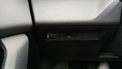 Photo 71 Peugeot 308  SW BlueHDi 130ch S&S EAT8