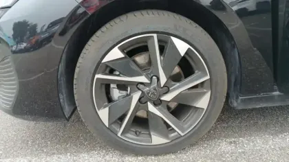 Photo 12 Peugeot 308 Gén. III Ph1 Allure 5