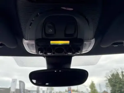 Photo 25 Mini Mini Hatch 3 Portes Cooper S 178 ch DKG7