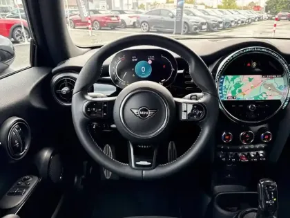 Photo 5 Mini Mini Hatch 3 Portes Cooper S 178 ch DKG7