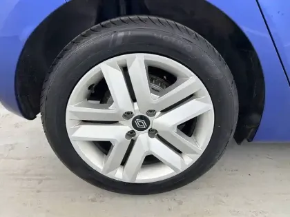 Photo 39 Renault Clio  Blue dCi 100 ch GSR2