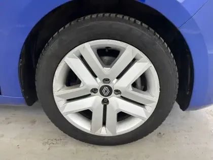 Photo 38 Renault Clio  Blue dCi 100 ch GSR2