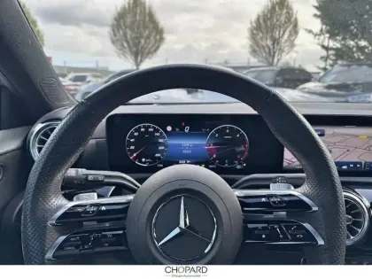 Photo 26 Mercedes Classe A  180 d