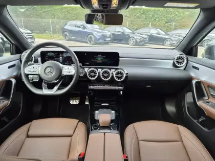 Photo 9 Mercedes Classe A  220 d 8G-DCT