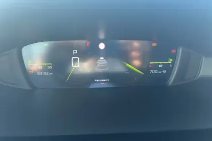 Photo 15 Peugeot 308  SW BlueHDi 130ch S&S EAT8