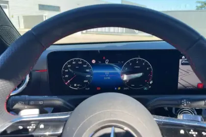 Photo 80 Mercedes Classe A  180