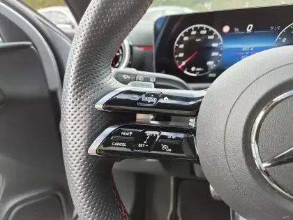 Photo 34 Mercedes Classe A  180