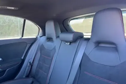 Photo 73 Mercedes Classe A  180