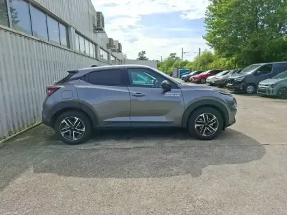 Photo 18 Nissan Juke  HYBRID 143