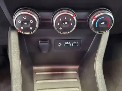 Photo 31 Renault Clio  TCe 90 ch GSR2