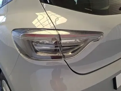 Photo 23 Renault Clio  TCe 90 ch GSR2