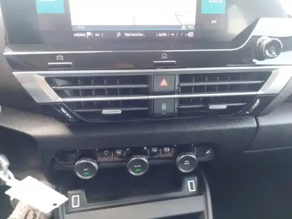 Photo 33 Citroën C4  BlueHDi 130 S&S EAT8