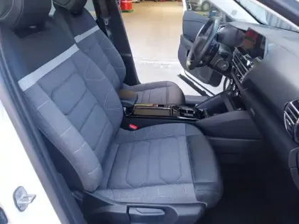 Photo 10 Citroën C4  BlueHDi 130 S&S EAT8