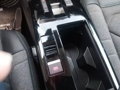 Photo 37 Citroën C4  BlueHDi 130 S&S EAT8