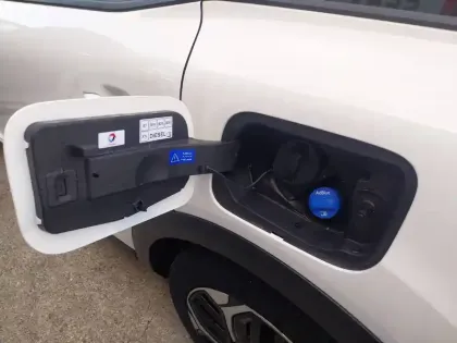 Photo 25 Citroën C4  BlueHDi 130 S&S EAT8