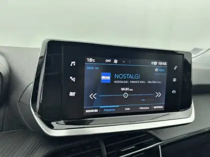 Photo 19 Peugeot 2008  BlueHDi 110 S&S BVM6