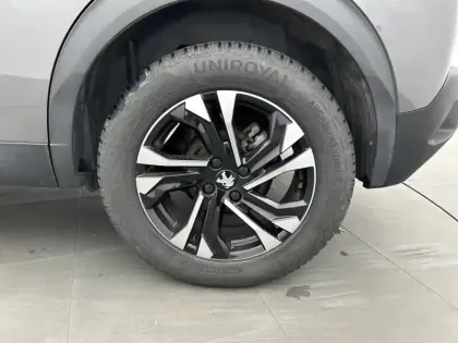 Photo 12 Peugeot 2008  BlueHDi 110 S&S BVM6