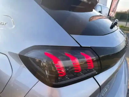 Photo 16 Peugeot 208 Gén. II Ph1 NG GT Pack 5