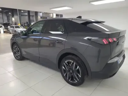 Photo 25 Peugeot 3008  Hybrid 136 e-DCS6