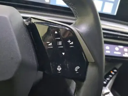 Photo 72 Peugeot 3008  Hybrid 136 e-DCS6