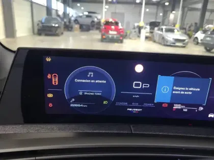 Photo 10 Peugeot 3008  Hybrid 136 e-DCS6