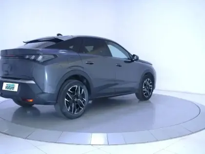 Photo 48 Peugeot 3008  Hybrid 136 e-DCS6