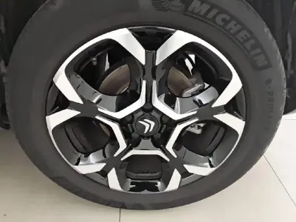 Photo 12 Citroën C5 aircross Gén. I Ph2 NG MAX 5