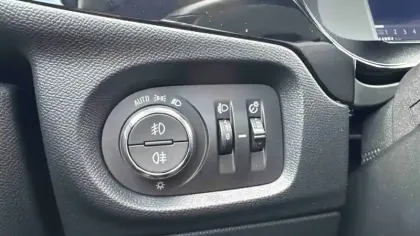 Photo 21 Opel Corsa Gén. VI Ph1 Elegance 5